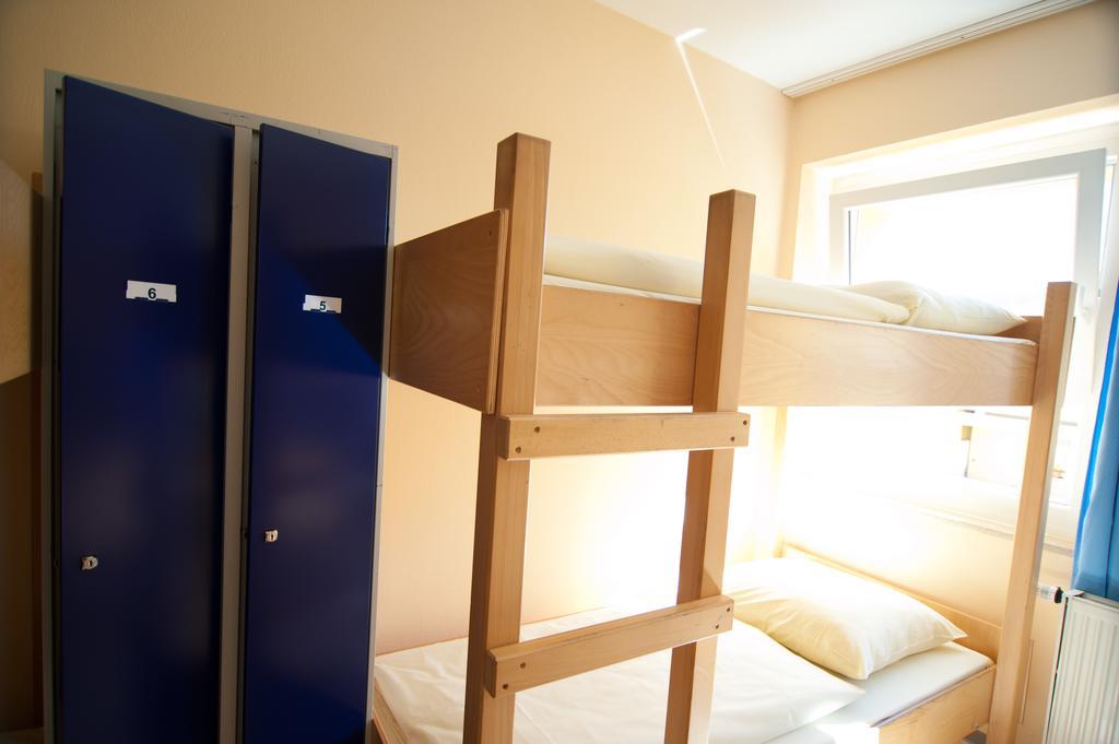 Haus International Hostel *