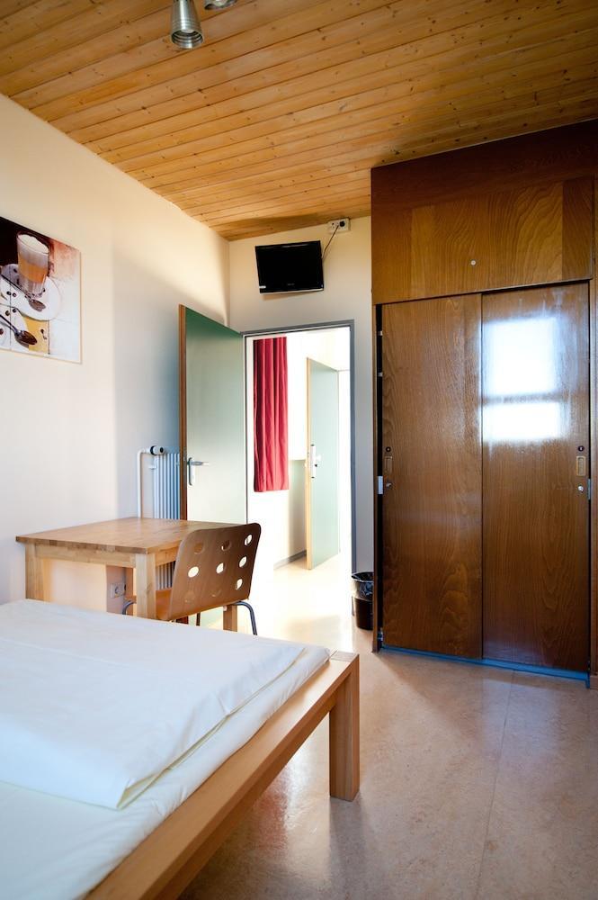 Hostel Haus International